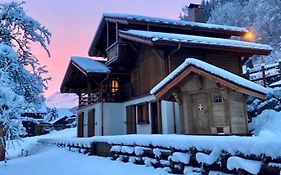 Chalet Mitch